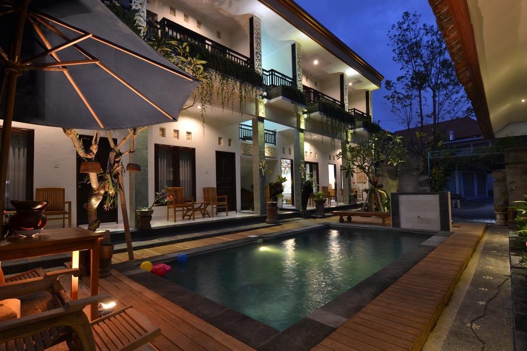 Pujihouse One Apartment Legian  Ngoại thất bức ảnh